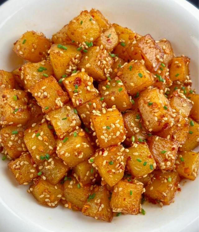 收藏起来慢慢做！8道家常美味，好吃不重样，香到能连吃三碗饭