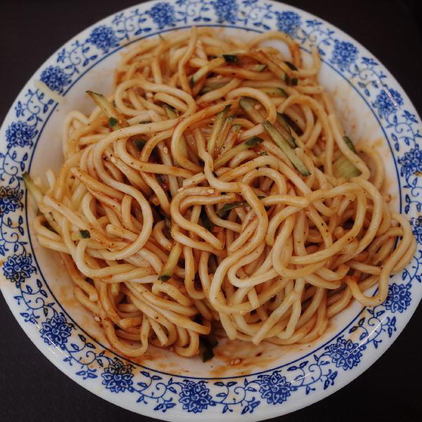 医生提醒：这5种面条千万不要买，吃了等于吃添加剂，一定注意！