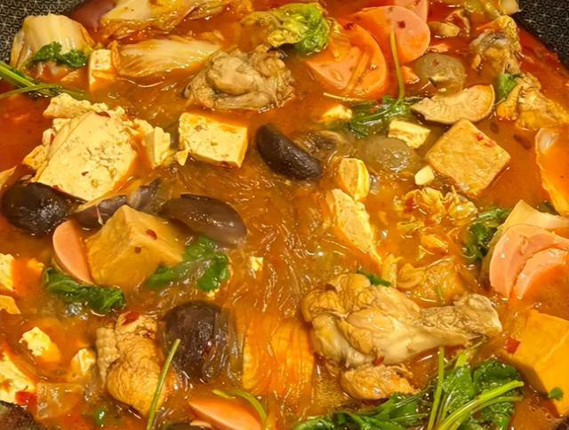 年龄越大，越不能乱吃菜！医生劝告：过了70岁，尽量避免4种减寿行为