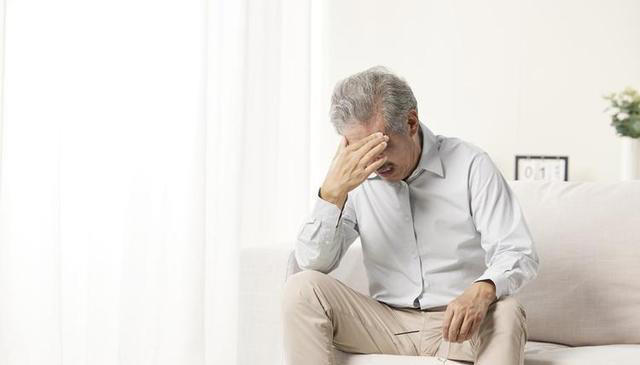 心梗发作前的这些“求救信号”，有人当小毛病扛！现在知道还不晚