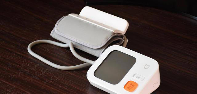 血压忽高忽低？了解一下测血压的常见误区，几个建议助平稳降压