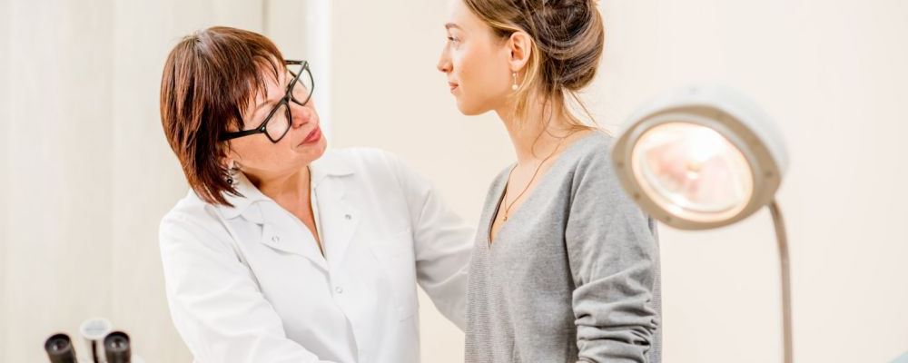 毛囊炎能吃油腻的吗