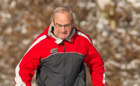 老人 活得糊涂点生活更美好