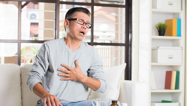 提醒：头部出现4大异常，或说明心脏出现了问题，可别不当回事