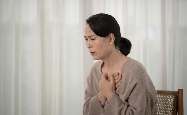 人有没有冠心病看晨起就知道？冠心病患者：晨起一般会有这些表现