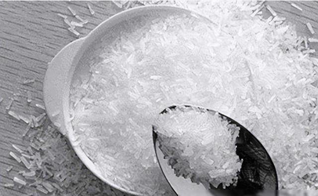 口蘑的“死对头”，医生提醒：二者万不可同吃，吃口蘑的禁忌要懂