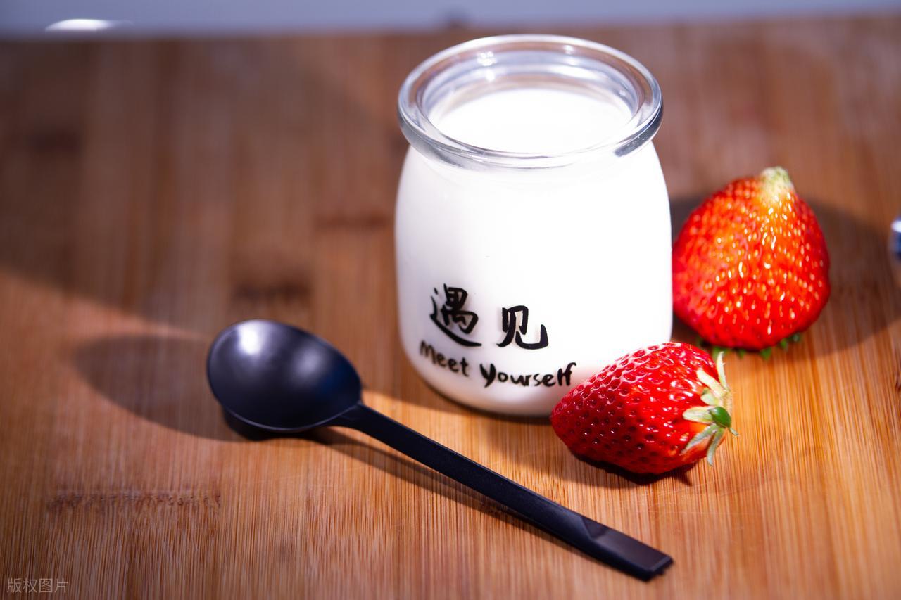 医生呼吁：上了年纪，要少吃花生，多吃这6样，很多老人不明白