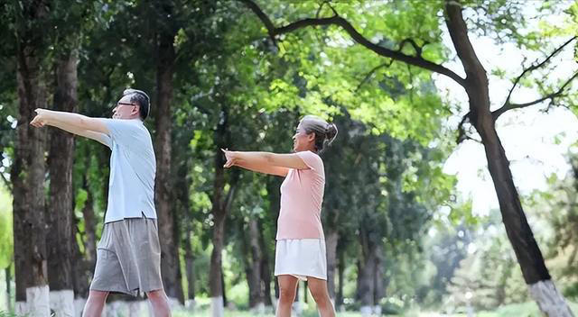 总是觉得困，睡不醒，睡了又没精神是怎么回事？