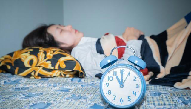 醒后这4种表现，证明你可能已经睡足了！别再纠结8小时睡眠了