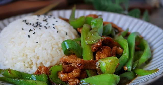 心脏决定寿命，建议中老年人多吃这几种菜，心脏健康！