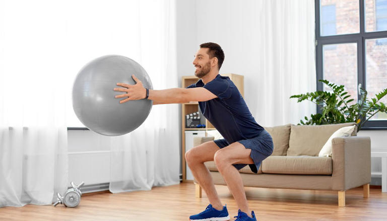 为什么要坚持多做深蹲？长期坚持深蹲，身体会有哪些变化呢？