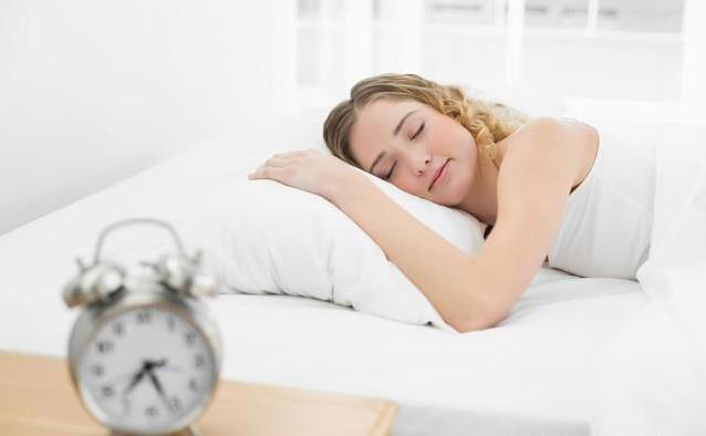 10点睡还是11点睡？一小时差距，健康大不同！