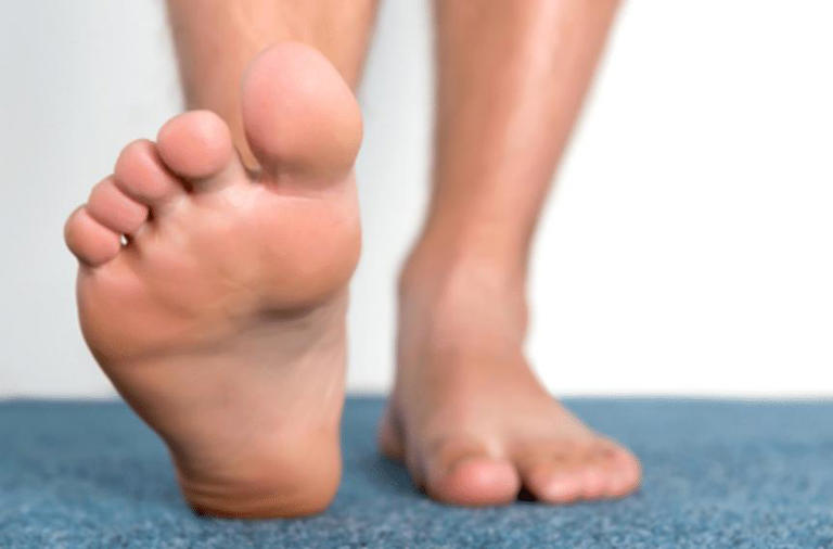 人类的脚趾头到底有什么用？脚趾头是长一点好，还是短一点好？