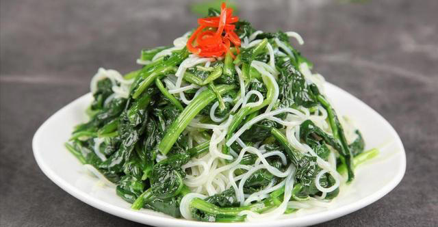 春季买菠菜，一定分清“尖叶”和“圆叶”，区别很大，看后涨知识