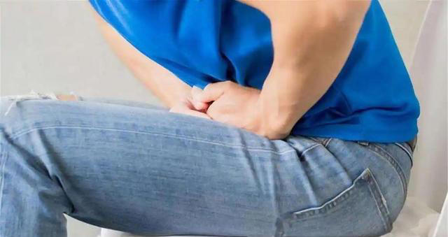 医生：胃癌最危险信号，不是恶心呕吐，而是频繁出现这3种异常