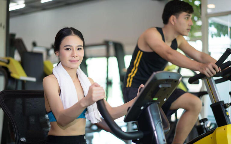 人到中年才开始做力量训练，身体能承受得住？能延缓衰老吗？