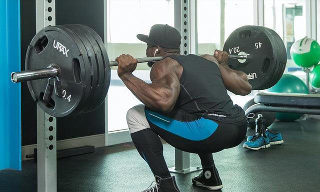 经常练深蹲，大腿小腿会练粗壮吗？如何正确深蹲？