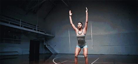 经常练深蹲，大腿小腿会练粗壮吗？如何正确深蹲？