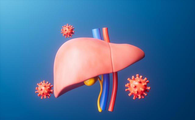 医生告诫：肝癌最危险信号，不是腹痛，而是频繁出现这5种异常