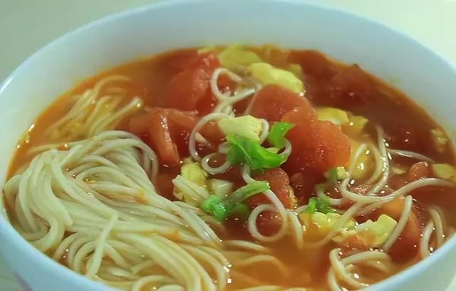 汤面做法大全，不想做饭，就来碗香喷喷的汤面，轻松搞定！