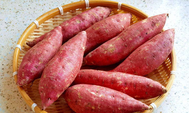 蒸红薯，最忌直接上锅蒸！教你一招，软糯香甜，比烤红薯还好吃！