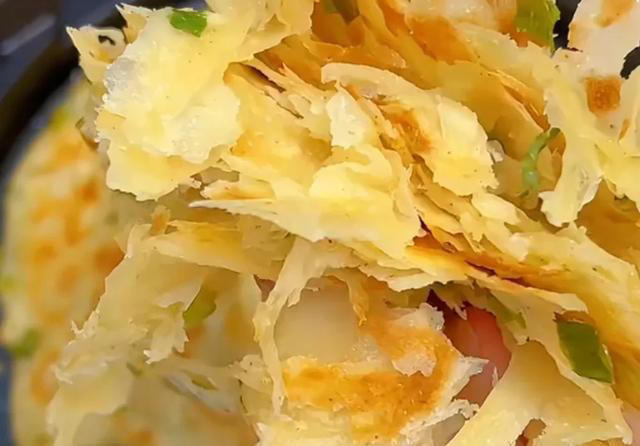 爱吃葱油饼的收藏，厨师长几十年的配方详细讲解，好吃到舔手指！