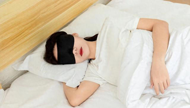 长期失眠的人，身体最终会怎样？医生：可能逃不掉这5个后果