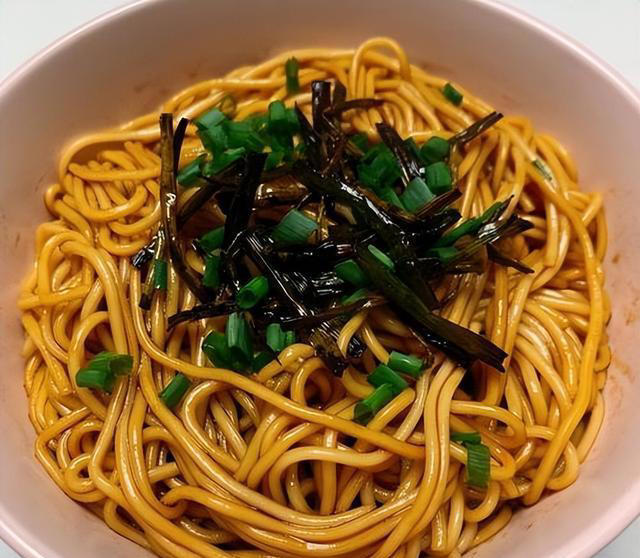 吃完大鱼大肉，这几款面食味美好消化，让你找回味觉的平衡与美好