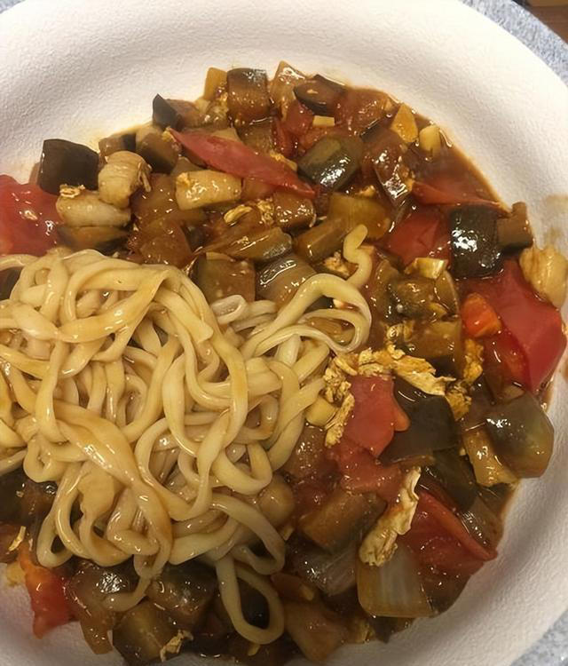 吃完大鱼大肉，这几款面食味美好消化，让你找回味觉的平衡与美好