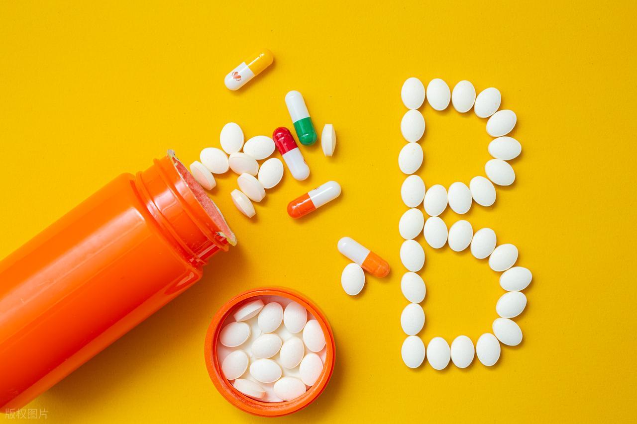 医生再三叮嘱：患上高血脂的人，要补充这 3 种维生素，预防并发症