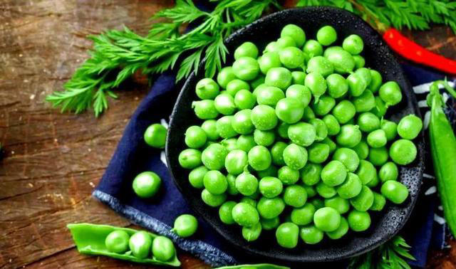 高血脂不能吃土豆？医生提醒：除了土豆，这6种“素食”也要少吃