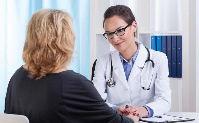 头痛到底是不是“脑子有病”? 脑科医生：出现这5种情况有可能是