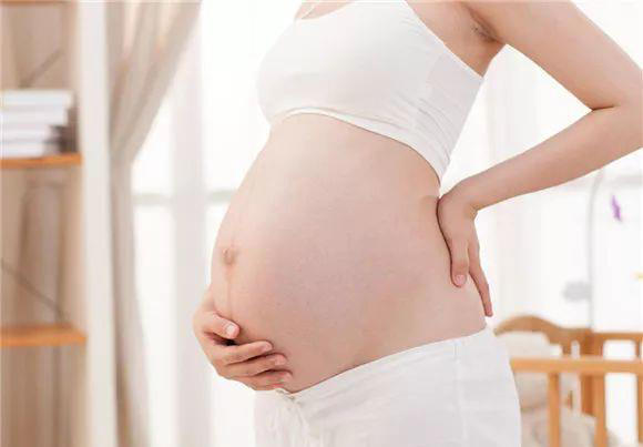 孕期小知识：为何宝宝一到晚上就胎动频繁，原因是什么呢?