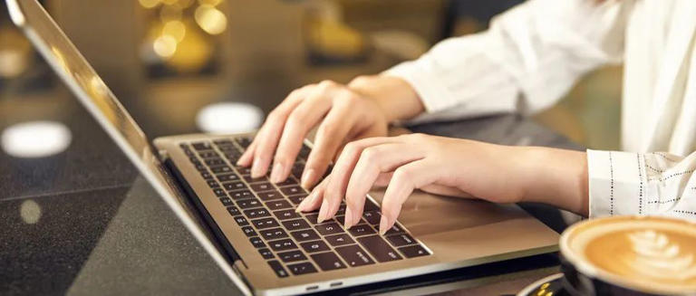 职场上，心机很深的人，都有这3种表现，要小心！