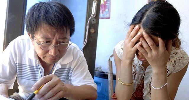 抑郁症的三个阶段表现，最好尽早提防一下，让生活多点阳光