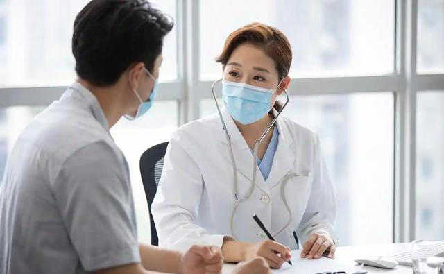 耳鸣是大病的征兆，经常耳鸣的人，或是体内潜藏了这4种疾病