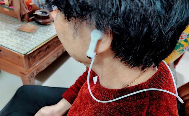 耳鸣是大病的征兆，经常耳鸣的人，或是体内潜藏了这4种疾病