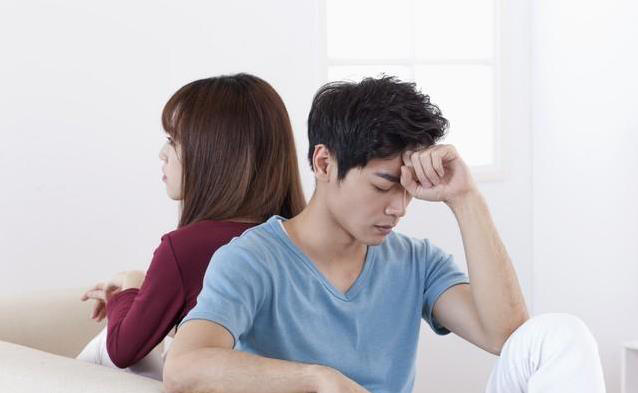 女性总觉得盆腔炎只是小毛病，这3个日常习惯却让它反复发作