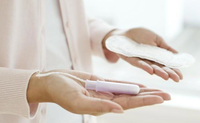 女性总觉得盆腔炎只是小毛病，这3个日常习惯却让它反复发作