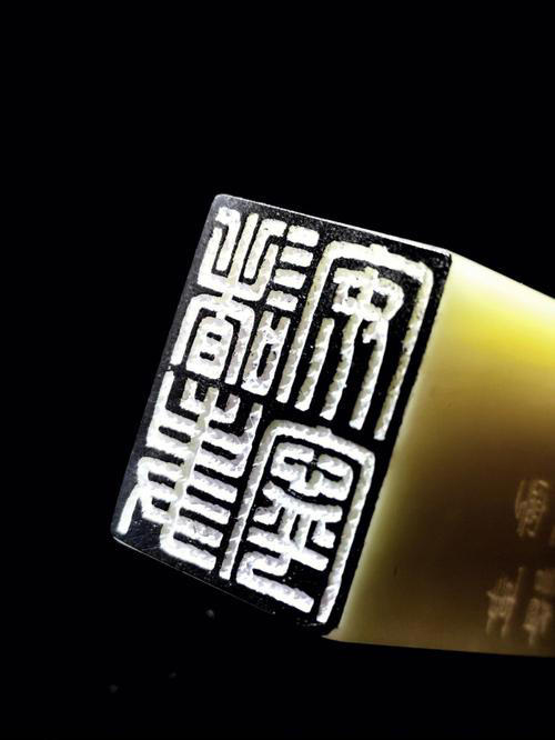 篆书、隶书、楷书、行书、草书有什么区别？各自有什么特点？