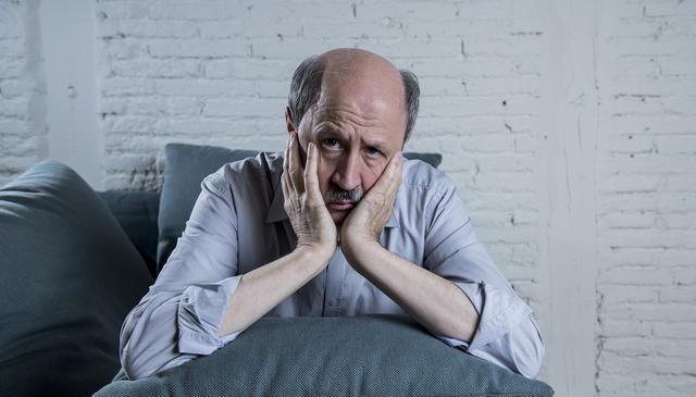 医生提醒：测量血压要注意四个细节，不然等于白量，10人9错