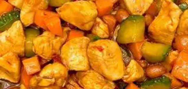 家常菜推荐～口水鸡，宫保鸡丁，回锅肉！