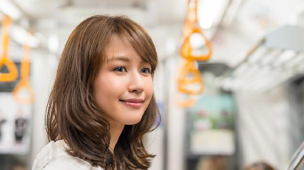 女人有这几种表现，八成是心里有人了