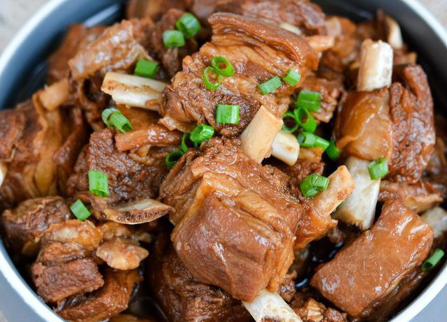 “最”能除猪肉腥味的香料，牢记这4种，猪肉鲜香不腥，越炖越香