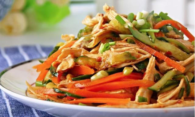 精挑细选美味菜肴分享，十几款味道不重样，家人吃得美滋滋