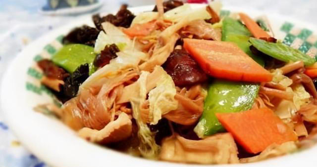 精挑细选美味菜肴分享，十几款味道不重样，家人吃得美滋滋