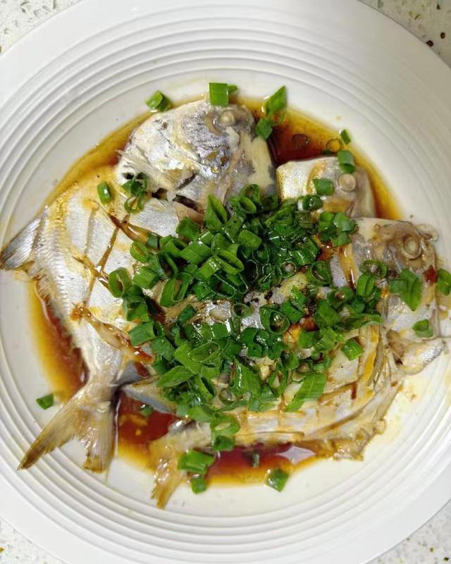 最有营养的鱼，不是带鱼和鲫鱼，而是这4种鱼，肉质鲜美刺还少