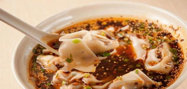 去成都必点的十道川菜，堪称“川菜之魂”，老板会以为你是成都人