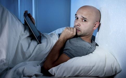 熬夜危害大 3款食疗方来调理