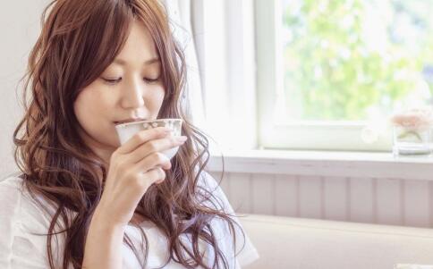 长期大量喝茶对身体有害 女性四个时间少喝茶
